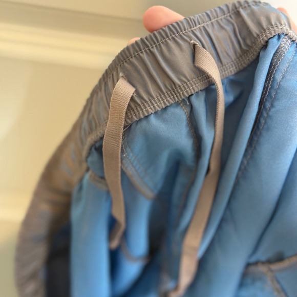 DSG 6" Men's Bronze Iridescent Nylon Zipper Pocket Athletic Shorts XL - Picture 7 of 8